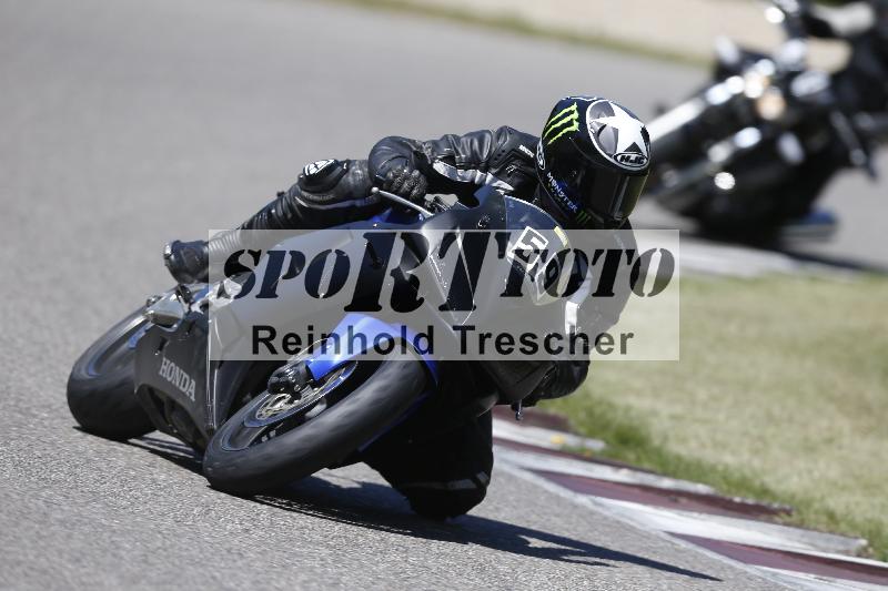 /15 22.05.2026  Plüss Moto Sport  Discover the Bike ADR /Gruppe gelb - Bike 2/59